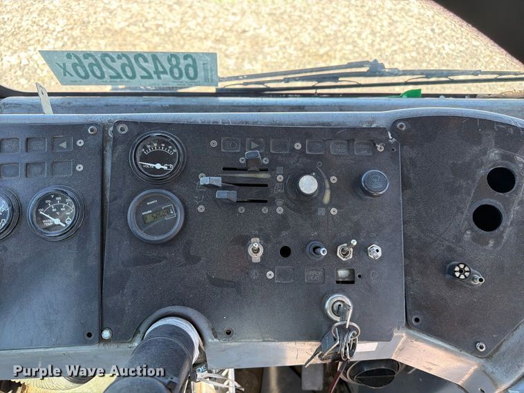 image for item YA5045 2010 Kalmar Ottawa yard truck