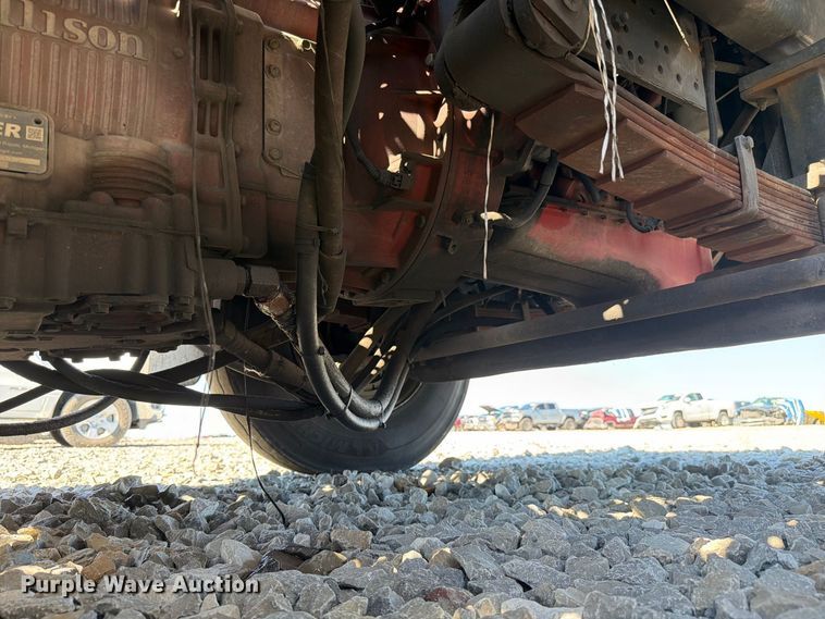image for item YA5045 2010 Kalmar Ottawa yard truck