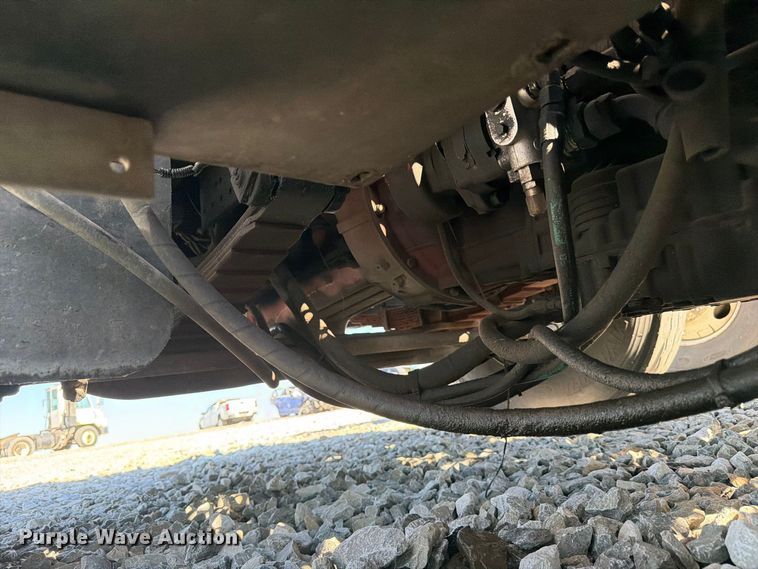 image for item YA5045 2010 Kalmar Ottawa yard truck