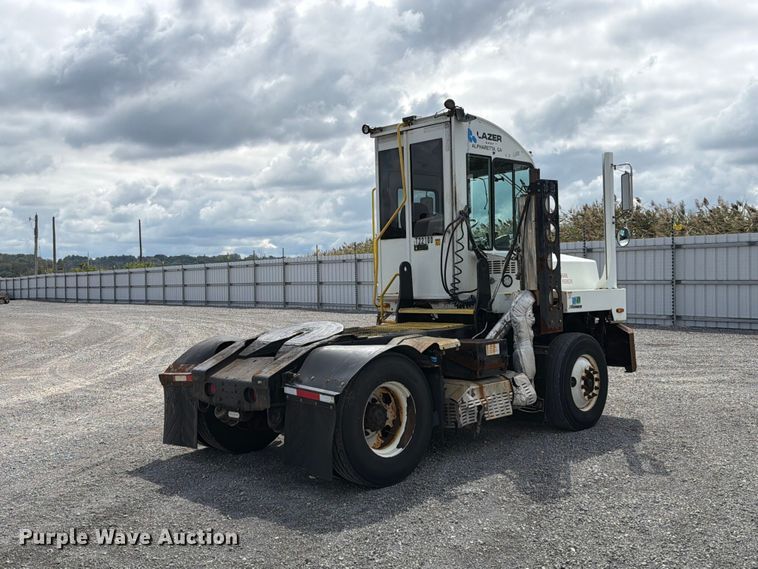 image for item YA5048 2017 Autocar X Spotter yard truck