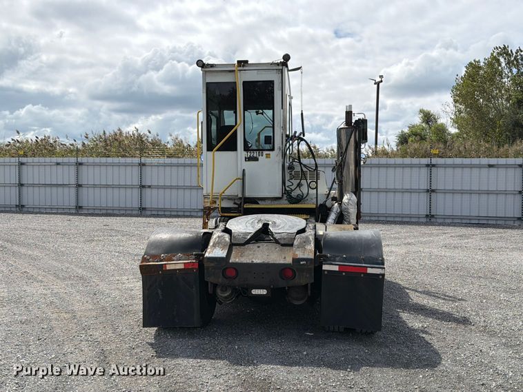 image for item YA5048 2017 Autocar X Spotter yard truck