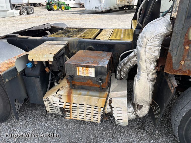 image for item YA5048 2017 Autocar X Spotter yard truck