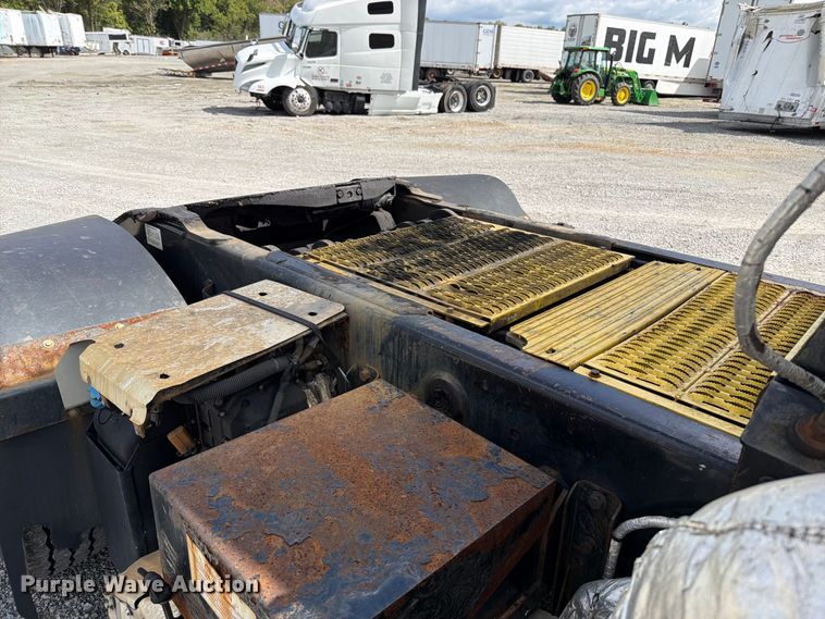 image for item YA5048 2017 Autocar X Spotter yard truck