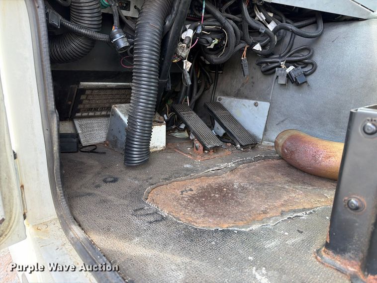 image for item YA5048 2017 Autocar X Spotter yard truck