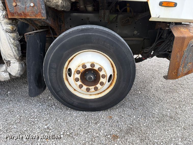 image for item YA5048 2017 Autocar X Spotter yard truck
