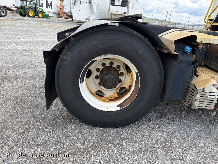 image for item YA5048 2017 Autocar X Spotter yard truck