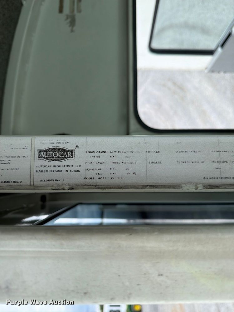 image for item YA5048 2017 Autocar X Spotter yard truck