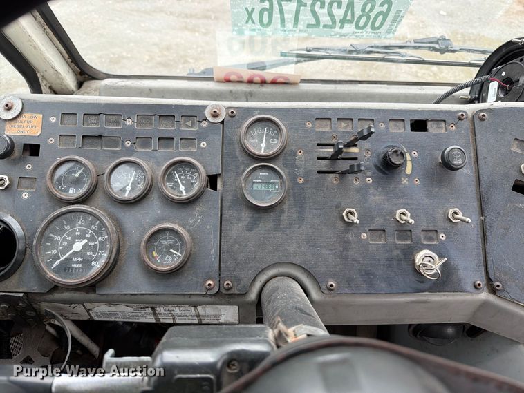 image for item YA5049 2013 Kalmar Ottawa yard truck