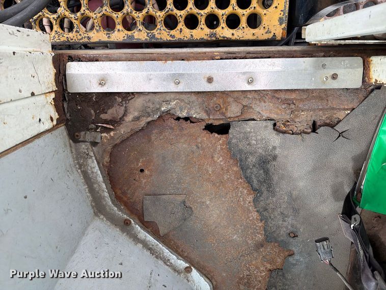 image for item YA5049 2013 Kalmar Ottawa yard truck