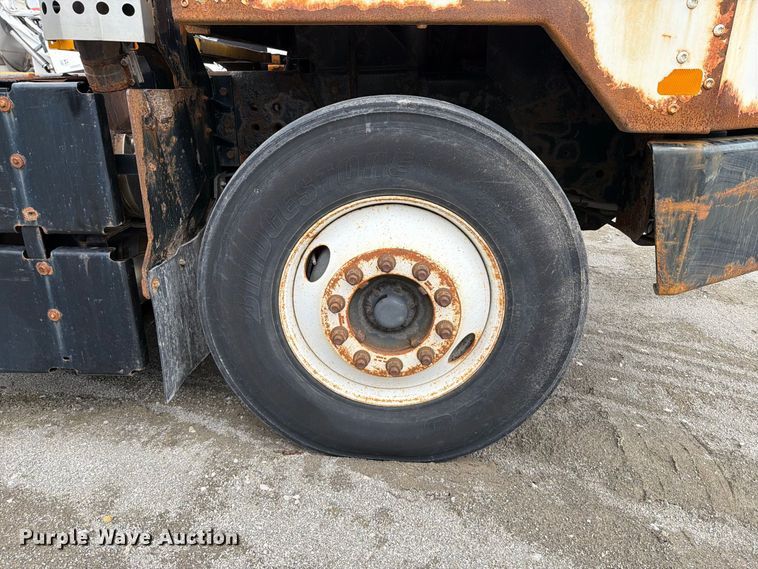 image for item YA5049 2013 Kalmar Ottawa yard truck