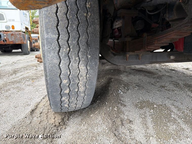 image for item YA5049 2013 Kalmar Ottawa yard truck