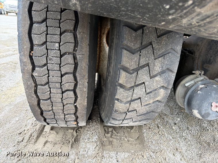 image for item YA5049 2013 Kalmar Ottawa yard truck
