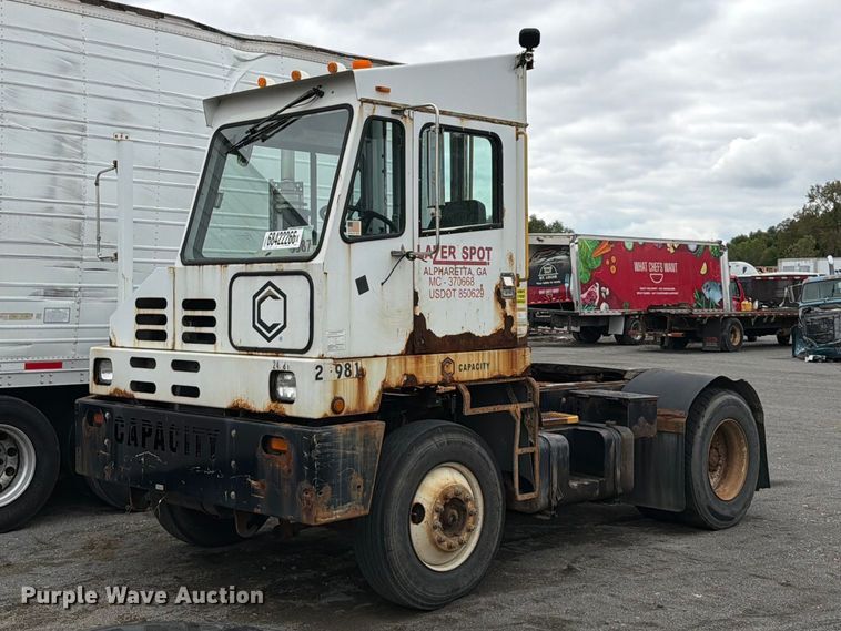 image for item YA5051 2014 Capacity Vista Car yard truck