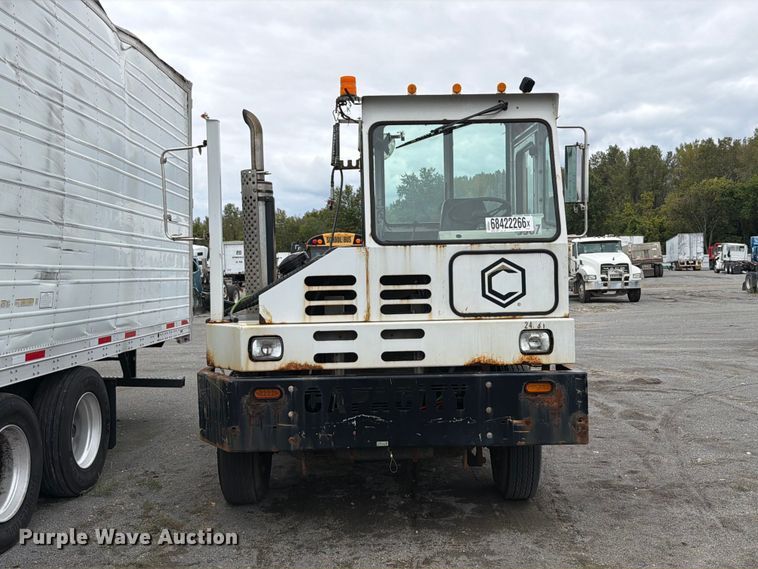 image for item YA5051 2014 Capacity Vista Car yard truck