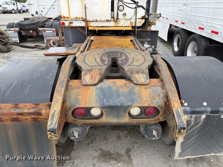 image for item YA5051 2014 Capacity Vista Car yard truck
