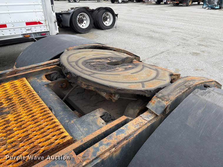 image for item YA5051 2014 Capacity Vista Car yard truck