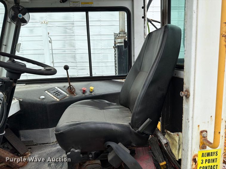 image for item YA5051 2014 Capacity Vista Car yard truck