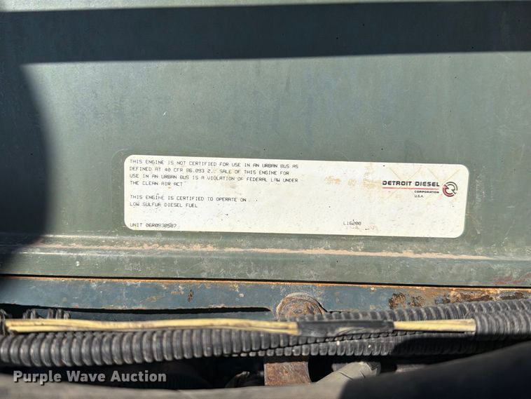 image for item YA5066 2007 Freightliner FLD132 semi truck