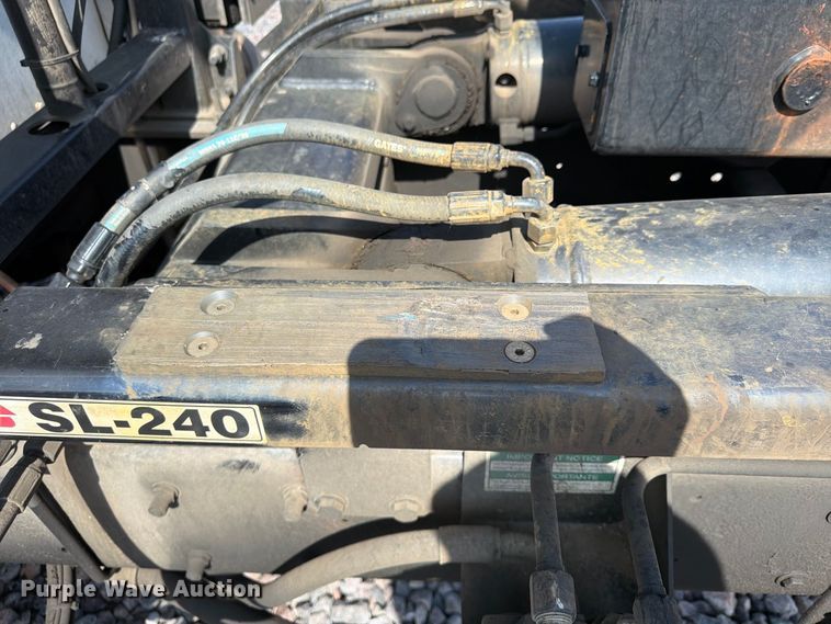 image for item YA5077 2005 Kenworth T300 hook lift truck