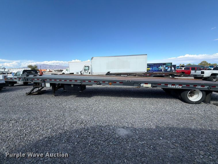 image for item YA5124 2020 Trail-eze TE12CF tilt deck equipment trailer