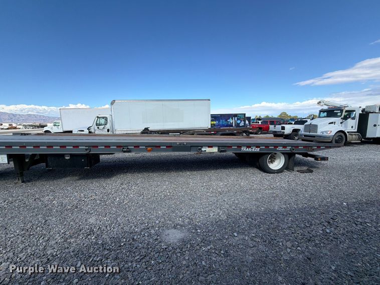 image for item YA5124 2020 Trail-eze TE12CF tilt deck equipment trailer