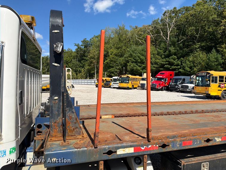 image for item YA5128 2018 Freightliner Business Class M2 rollback truck