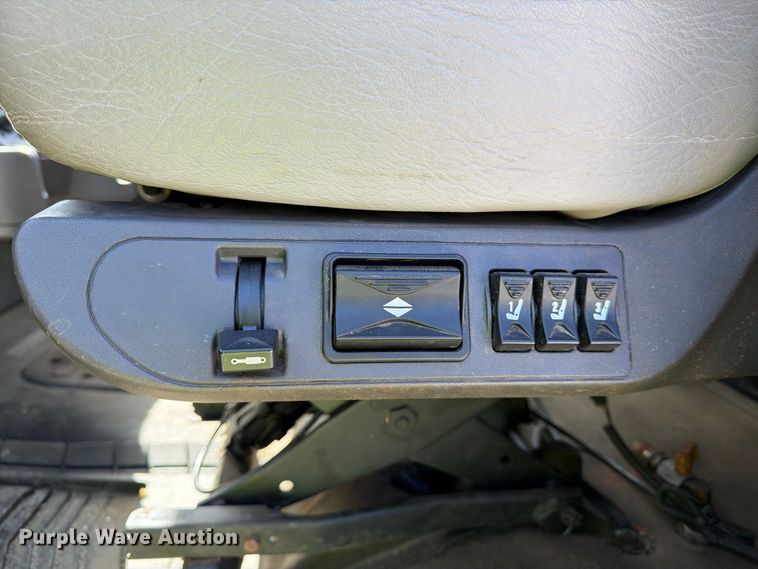 image for item YA5128 2018 Freightliner Business Class M2 rollback truck