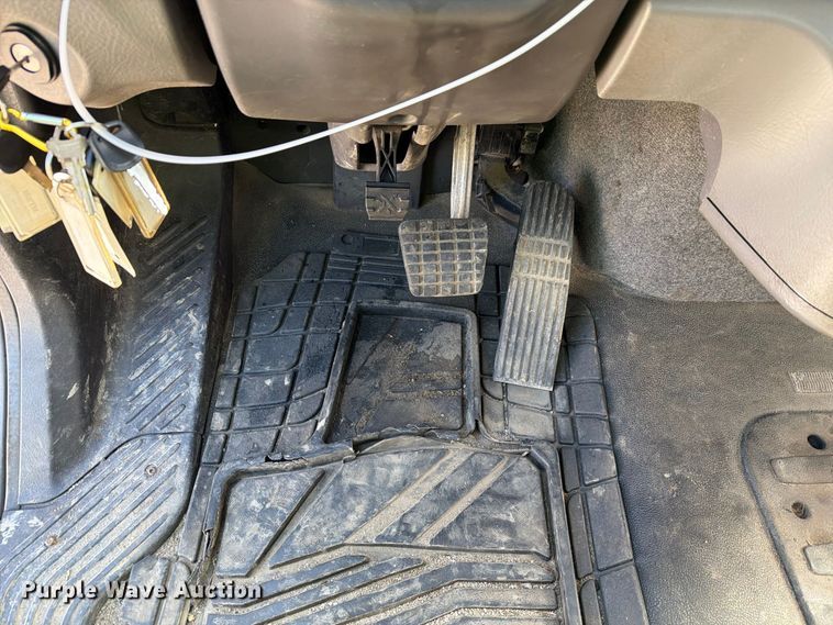 image for item YA5128 2018 Freightliner Business Class M2 rollback truck