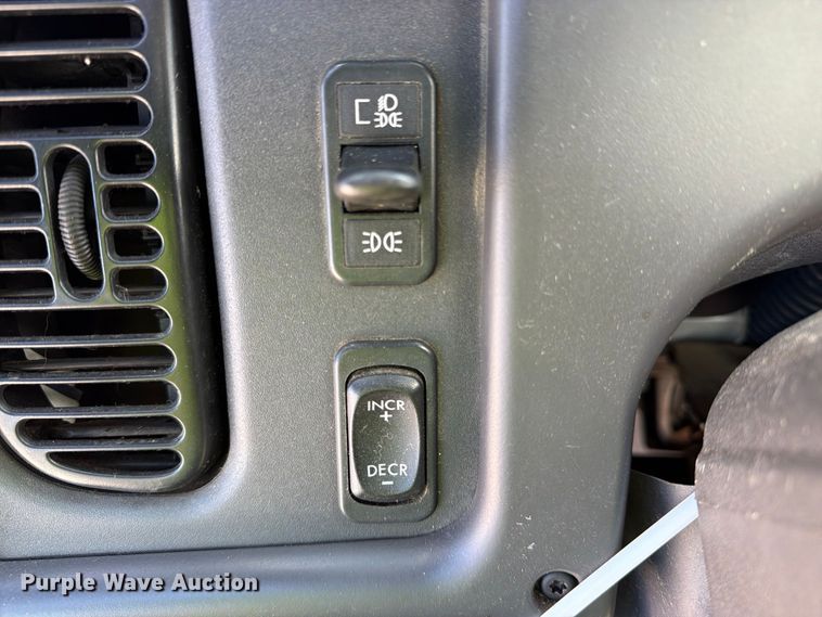 image for item YA5128 2018 Freightliner Business Class M2 rollback truck