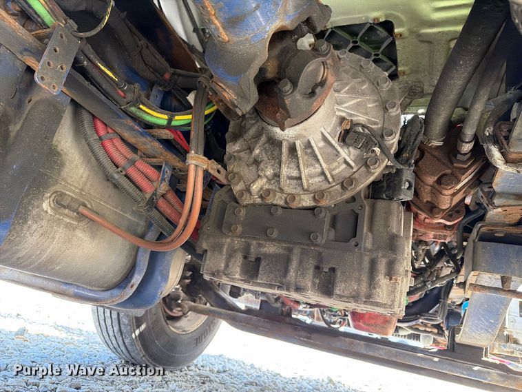 image for item YA5128 2018 Freightliner Business Class M2 rollback truck