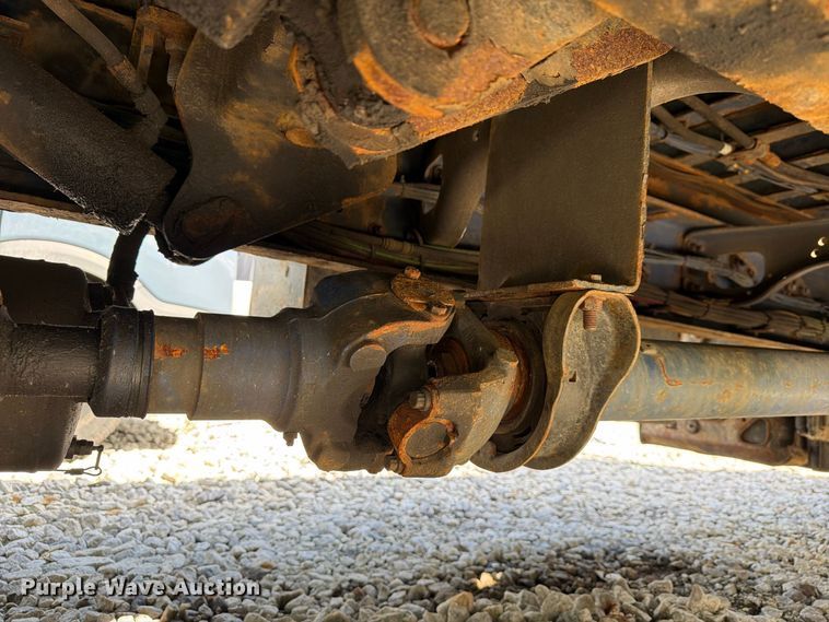 image for item YA5128 2018 Freightliner Business Class M2 rollback truck