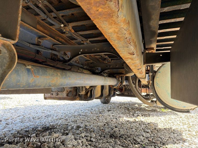 image for item YA5128 2018 Freightliner Business Class M2 rollback truck