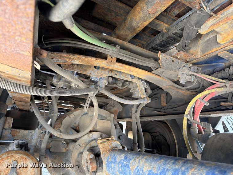 image for item YA5128 2018 Freightliner Business Class M2 rollback truck