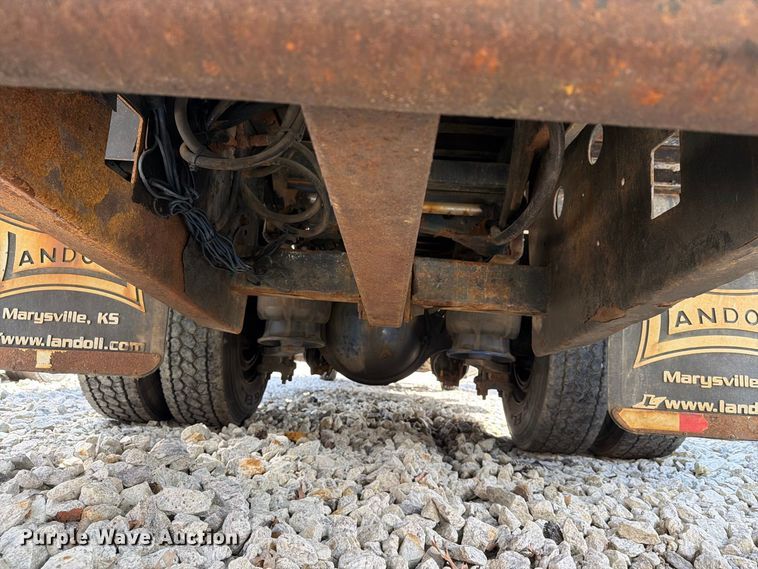 image for item YA5128 2018 Freightliner Business Class M2 rollback truck