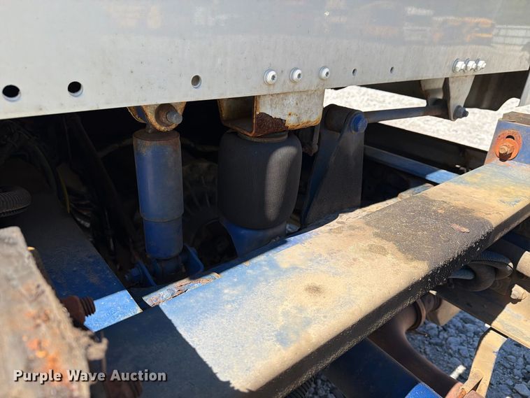 image for item YA5128 2018 Freightliner Business Class M2 rollback truck