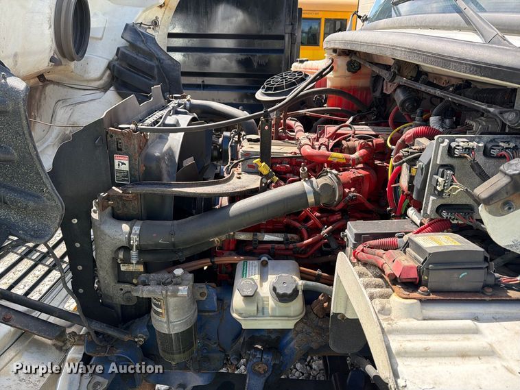 image for item YA5128 2018 Freightliner Business Class M2 rollback truck
