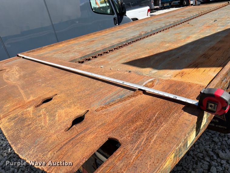 image for item YA5128 2018 Freightliner Business Class M2 rollback truck