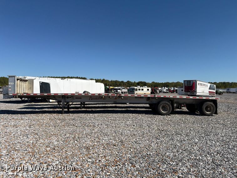 image for item YA5284 2017 Fontaine HCR6012WSA flatbed trailer