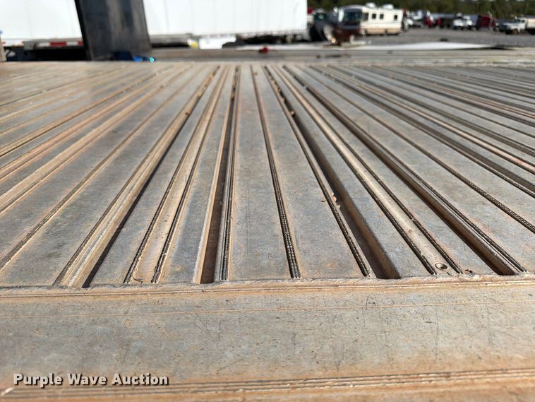 image for item YA5284 2017 Fontaine HCR6012WSA flatbed trailer