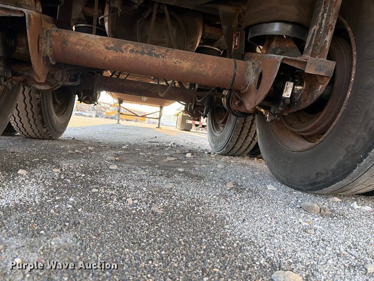 image for item YA5318 2006 Great Dane 7311T-SAL dry van trailer