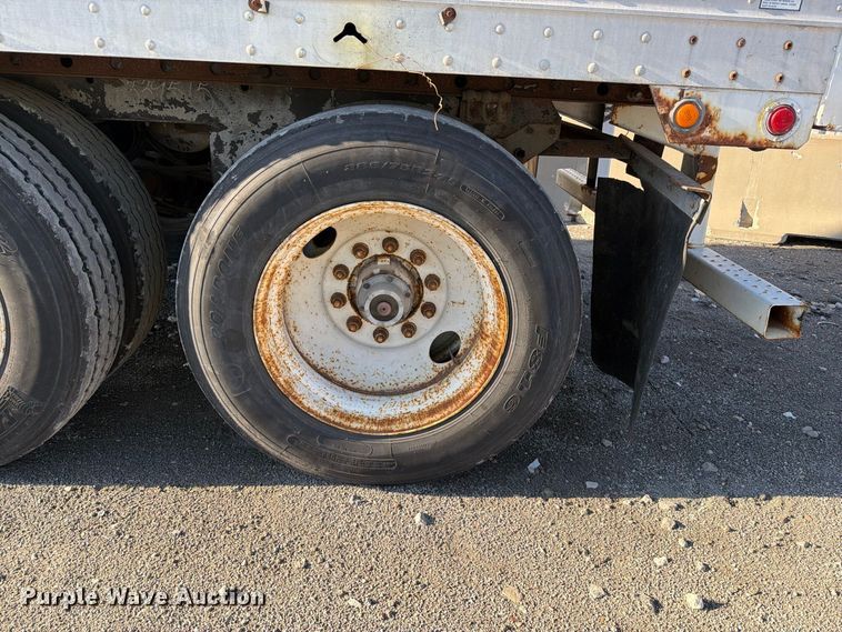 image for item YA5318 2006 Great Dane 7311T-SAL dry van trailer