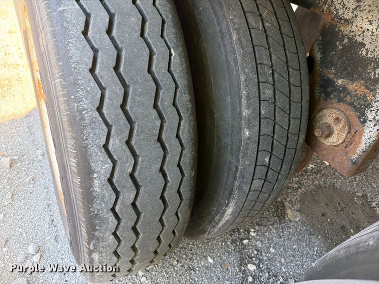 image for item YA5320 2006 Great Dane 7311TP-SAL dry van trailer