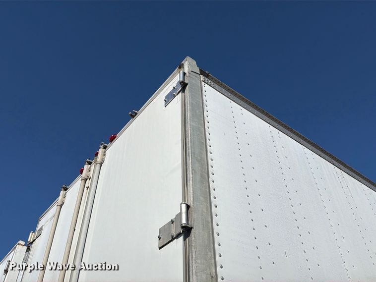image for item YA5328 2004 Hyundai V12530152-AJS dry van trailer