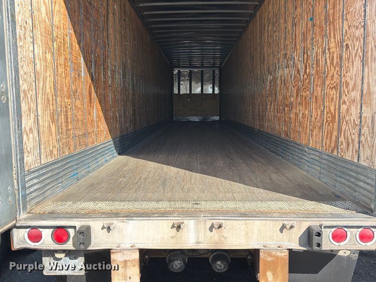 image for item YA5328 2004 Hyundai V12530152-AJS dry van trailer