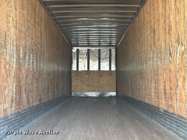 image for item YA5328 2004 Hyundai V12530152-AJS dry van trailer