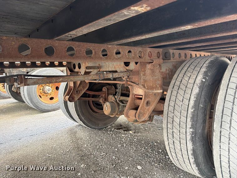 image for item YA5328 2004 Hyundai V12530152-AJS dry van trailer