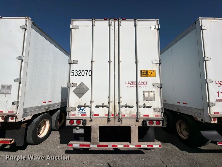 image for item YA5330 2004 Hyundai V12530152-AJS dry van trailer
