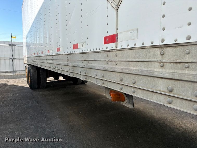 image for item YA5330 2004 Hyundai V12530152-AJS dry van trailer