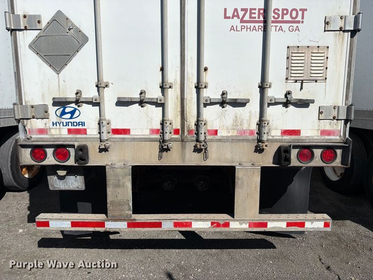 image for item YA5330 2004 Hyundai V12530152-AJS dry van trailer