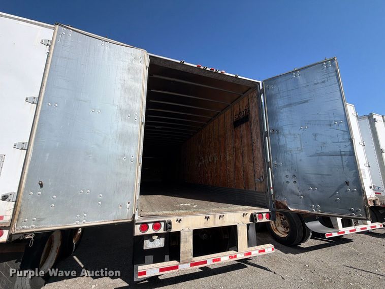 image for item YA5330 2004 Hyundai V12530152-AJS dry van trailer